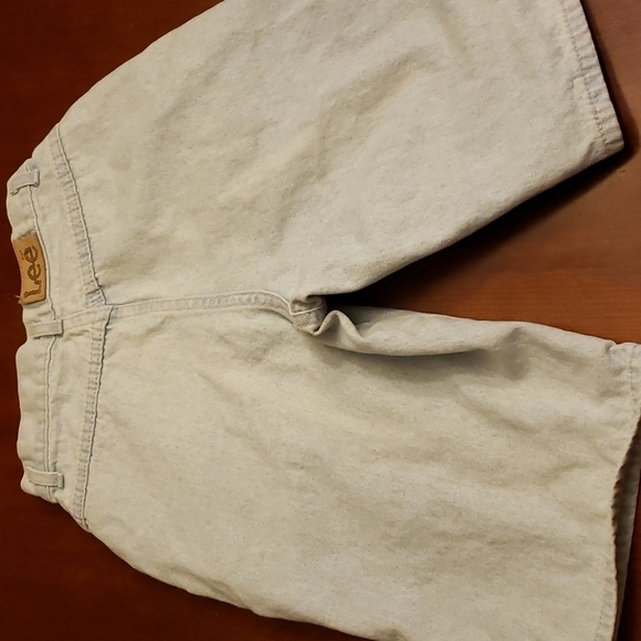 VINTAGE Lee Ribcage High Waist Denim Shorts 23" Waist Light Wash 10" inseam - Picture 3 of 15